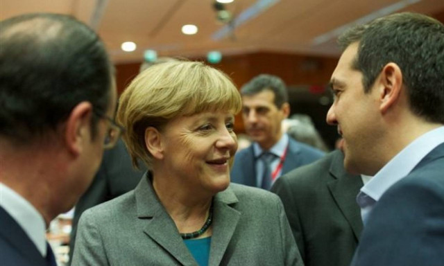 «Μάχη» για να κλείσει η συμφωνία - Νέα μέτρα ζητούν οι δανειστές