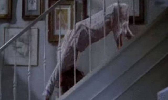 Φάρσα α λα… Εξορκιστής που «κόβει» το αίμα! (video)