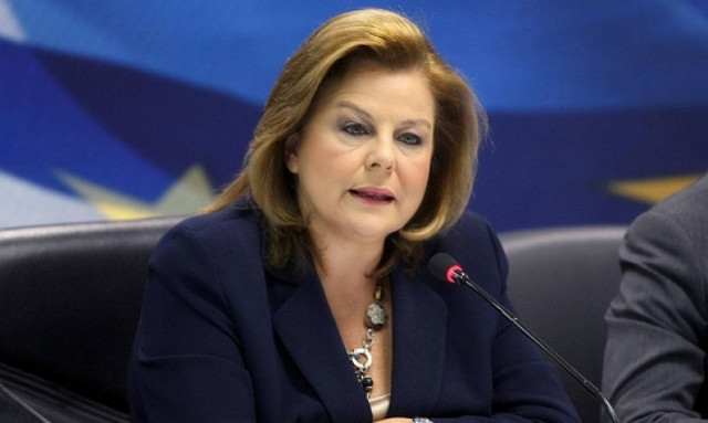 Κατσέλη: Νομοθετική ρύθμιση για τις ακάλυπτες επιταγές