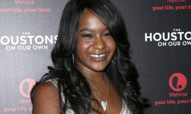 Πέθανε η κόρη της Γουίτνεϊ Χιούστον, Μπόμπι Κριστίνα Μπράουν (pics)