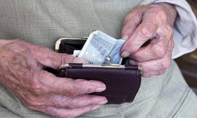 Στις 30 Ιουλίου θα καταβληθούν οι συντάξεις του ΙΚΑ