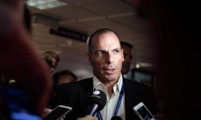 Αυτός είναι ο παιδικός φίλος του Βαρουφάκη που θα έκανε τις υποκλοπές των ΑΦΜ; (pics)