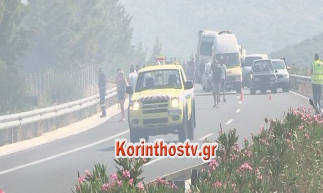 Υπο πλήρη έλεγχο η φωτιά στην εθνική οδό Κορίνθου - Τρίπολης (video)