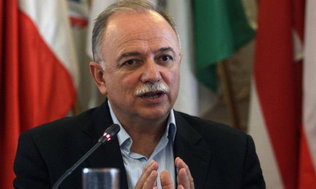 Παπαδημούλης: Η Κομισιόν να σεβαστεί τις Ευρωπαϊκές Συνθήκες