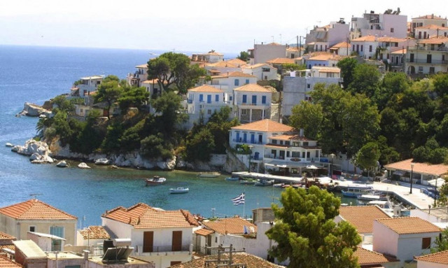 Στη Σκιάθο έχετε πάει; Μήπως είναι καιρός; (photos)