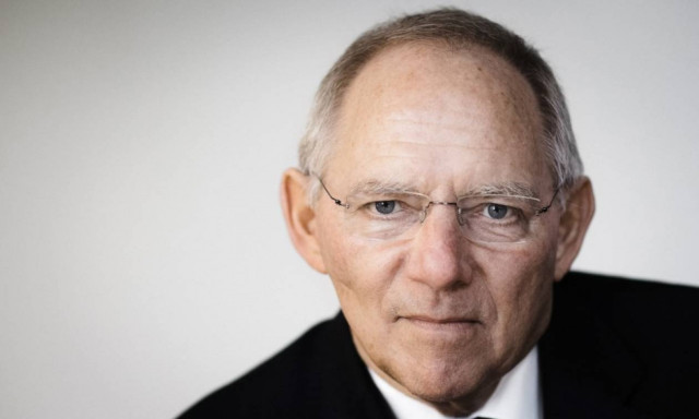 FAZ: Ο Σόιμπλε θέλει να περιορίσει τις αρμοδιότητες της Κομισιόν