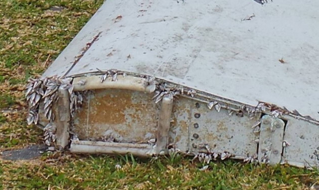 Πτήση ΜΗ370: Αριθμός – κλειδί πάνω στο τμήμα των συντριμμιών θα ρίξει φως στην έρευνα