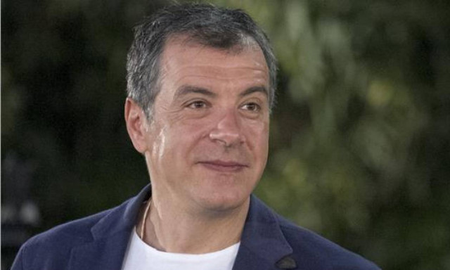 Περιοδεία του Στ. Θεοδωράκη σε Κοζάνη και Ημαθία