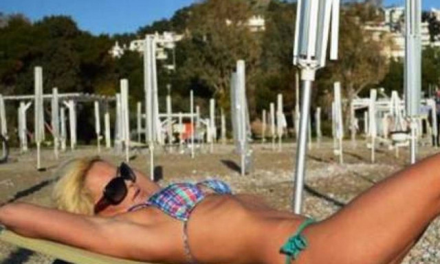 Ελληνίδα αθλήτρια τρέλανε κόσμο με το στρινγκ μαγιό της!!! (photos)