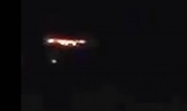 Σε τι μπορεί να χρησιμεύουν τα φώτα στα UFO; Ένα βίντεο προκαλεί νέες συζητήσεις!