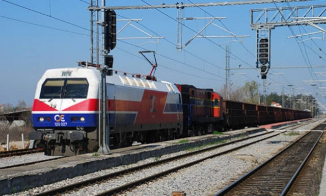 Στάση εργασίας για τους εργαζόμενους σε προαστιακό και τραίνα τη Δευτέρα (3/8)