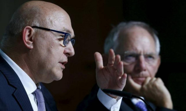 Σαπέν κατά Σόιμπλε: «Λάθος το σχέδιο περί προσωρινού Grexit»