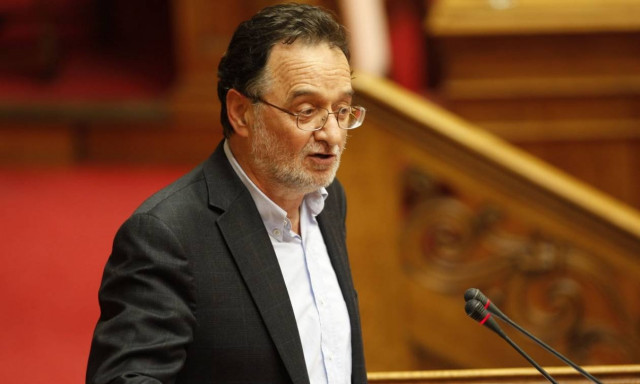 Αριστερή Πλατφόρμα: Η κυβέρνηση χορεύει στο ρυθμό της «τερατρόικα»