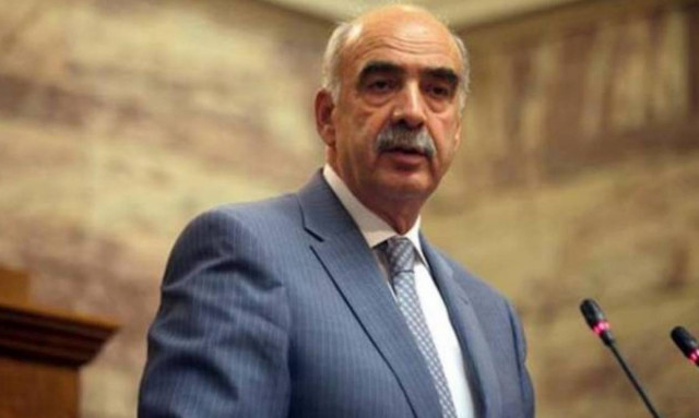 Μεϊμαράκης: Σηκώσατε την ελληνική σημαία ψηλά