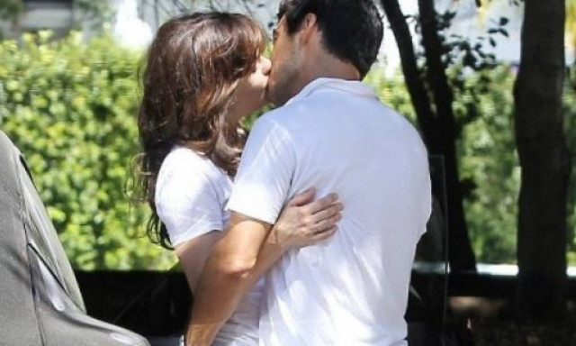 Παντρεύτηκε κρυφά και μόλις έφερε στον κόσμο το πρώτο της παιδί: Η star έκανε την έκπληξη!