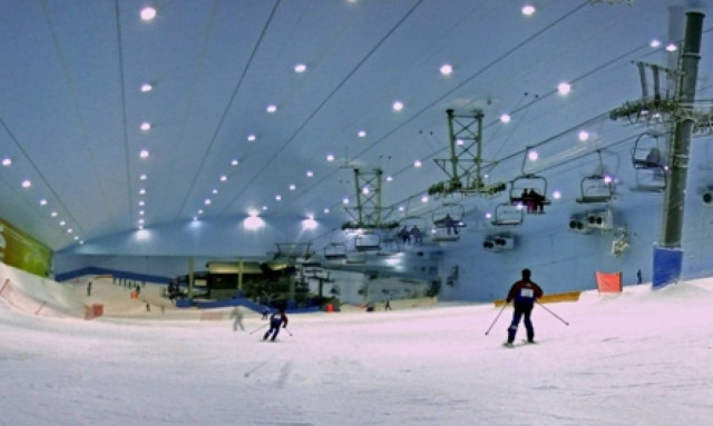 Ντουμπάι: Στα σκαριά χιονοδρομικό – πολυκατοικία