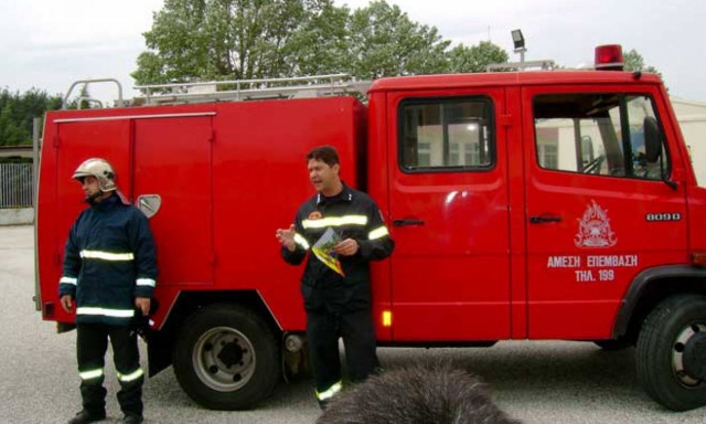 Υπό μερικό έλεγχο οι φωτιές στην Ηλεία