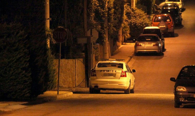 Έκρηξη σε σπίτι επιχειρηματία στη Βουλιαγμένη