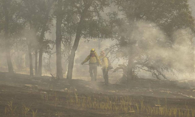 Καλιφόρνια: Εκκένωσαν τα σπίτια τους 13.000 άνθρωποι λόγω πυρκαγιών