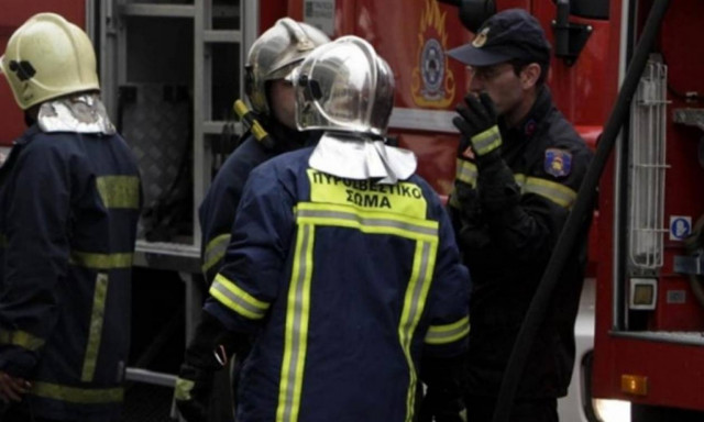 Η αστυνομία αναζητά δύο άτομα για εμπρησμό σε καντίνα