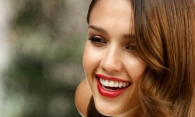 Η Jessica Alba «ξεσπά» και απαντά σε όσους την κατηγορούν: Τι συμβαίνει άραγε;