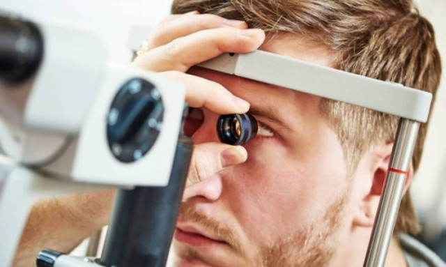 Οφθαλμικό μελάνωμα: Ποια είναι τα σημάδια στο μάτι