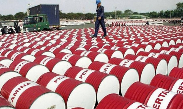 Κοντά στα χαμηλότερα επίπεδα το πετρέλαιο