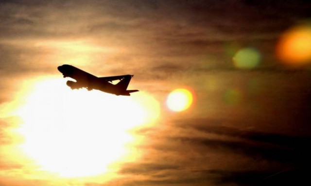 Πήγε διακοπές και άφησε τα ανήλικα παιδιά της για 3 εβδομάδες... μόνα τους στο σπίτι!