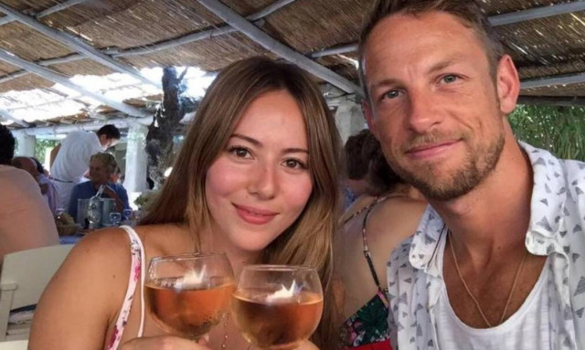 F1 Jenson Button: Θύμα ληστείας με λεία 410.500 ευρώ