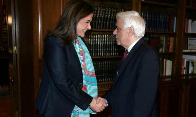 Στον Παυλόπουλο η Ντόρα Μπακογιάννη