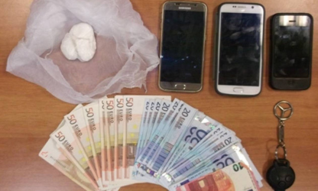 Ηράκλειο: Σύλληψη 42χρονου για κατοχή και διακίνηση κοκαίνης