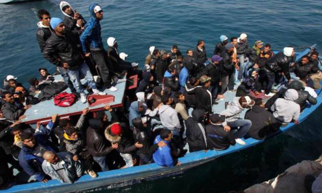 Γερμανικό ΥΠΟΙΚ: Διαψεύδει ότι έθεσε το προσφυγικό ως όρο για το κλείσιμο της συμφωνίας