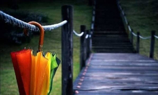 Καιρός: Επιμένουν τα «μπουρίνια» - Πού θα βρέξει την Τετάρτη (12/08)