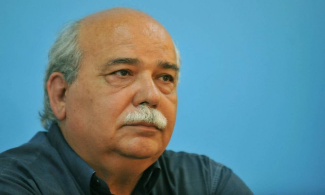 Κριτική Βούτση στη Ζωή Κωνσταντοπούλου