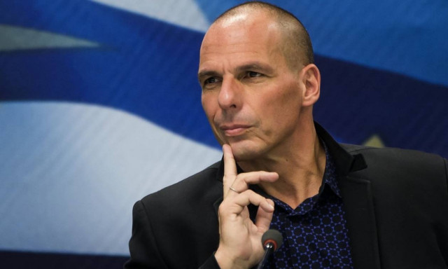 Βαρουφάκης στο BBC: Το πρόγραμμα δεν πρόκειται να λειτουργήσει