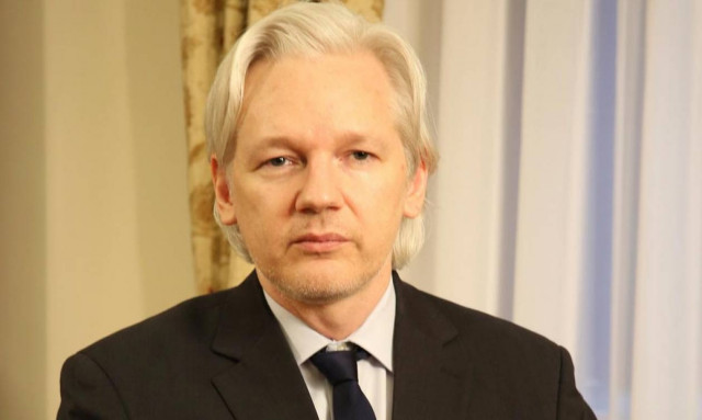 Το Λονδίνο θα διαμαρτυρηθεί επισήμως στο Κίτο για το άσυλο που παρέχει στον Ασάνζ