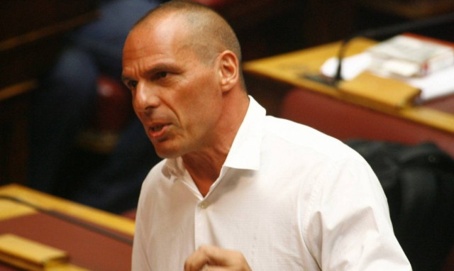 Μνημόνιο 3: Βαρουφάκης - Παραμένει απολύτως μη βιώσιμη η συμφωνία