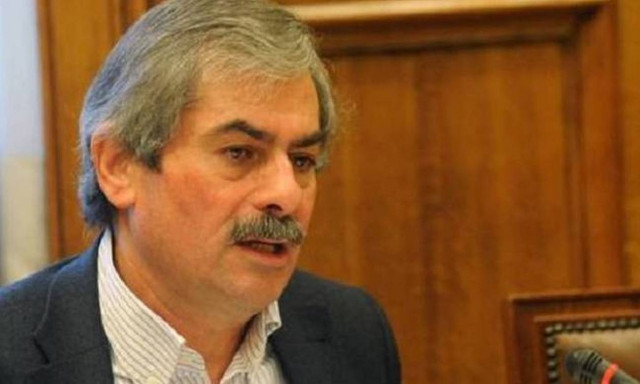 Πετράκος: Μνημονιακός ο ΣΥΡΙΖΑ - Παρατυπία οι εκλογές