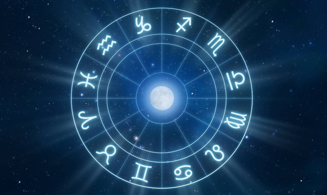 Ζώδια on the beach