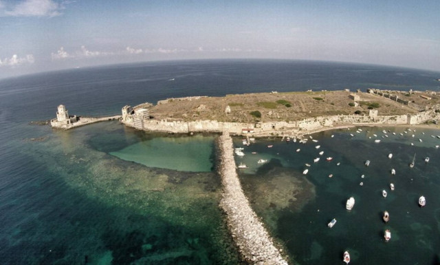 Μια βόλτα στο Κάστρο της Μεθώνης (photos)
