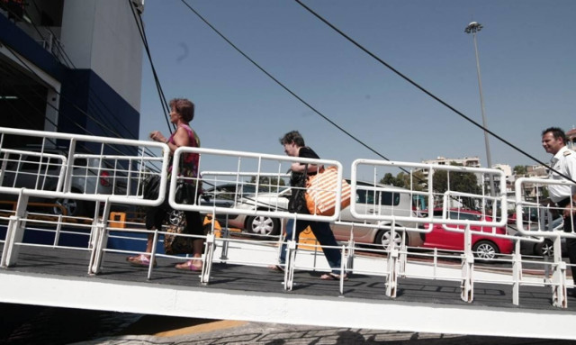 Αυξημένη η κίνηση στα λιμάνια - Αρχίζει σταδιακά η επιστροφή των αδειούχων του Αυγούστου