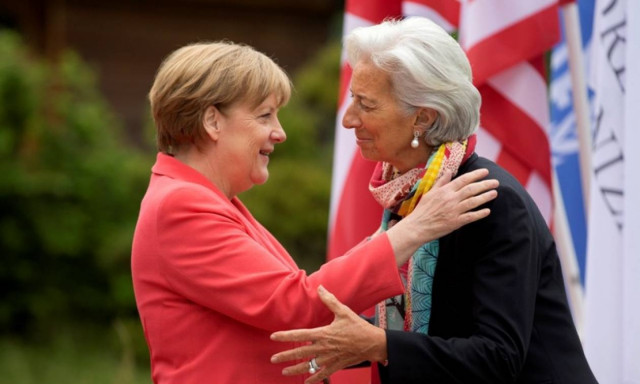 Συμφωνία: Η Μέρκελ περιμένει τη Λαγκάρντ να κάνει πράξη την υπόσχεσή της για την Ελλάδα