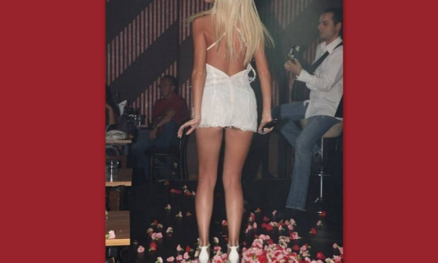 Το ξέσπασμα τραγουδίστριας στο Facebook: «Δε ξέρω πόσο ακόμα θα παραμείνω στη δουλειά, αλλά…»!