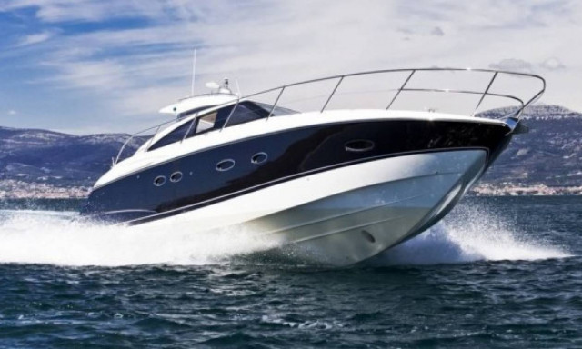 Ταχύπλοο τραυμάτισε λουόμενο στην Αίγινα