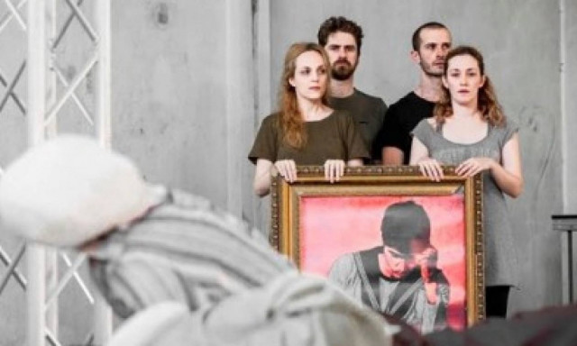 Ορέστης του Ευριπίδη από τον Σίμο Κακάλα στο Φεστιβάλ Αθηνών & Επιδαύρου 2015