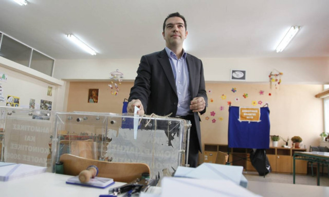 Εκλογές για να προλάβουν την κυβερνητική φθορά και την οργή του λαού!