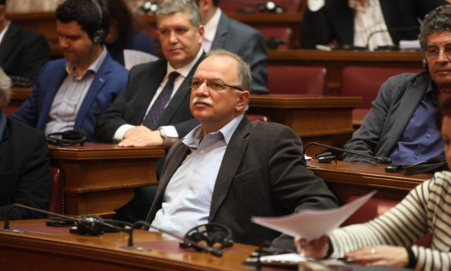 Παπαδημούλης: 'Αμεσα λύση με έκτακτο συνέδριο