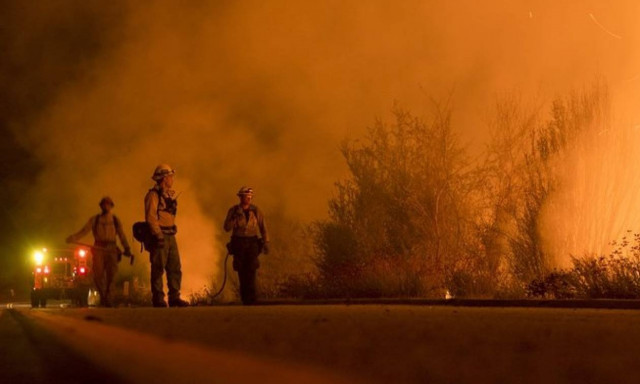 ΗΠΑ: Ο στρατός στη μάχη κατά των πυρκαγιών