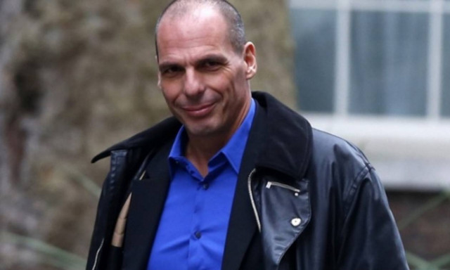 Περιπέτεια στην Κρήτη για τον Βαρουφάκη (photos)