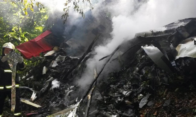 Σλοβακία: Σύγκρουση ελικοφόρων στον αέρα – Επτά νεκροί (video)